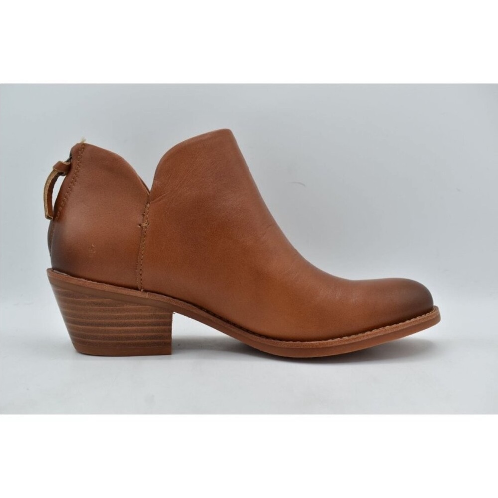 Sofft Cognac Leather Ankle Bootie - Picture 9 of 10
